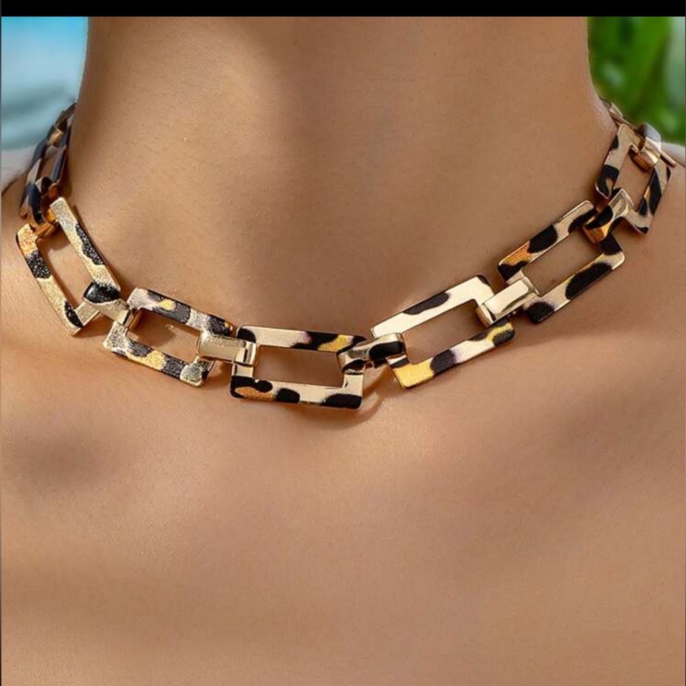 New leopard print chain necklace